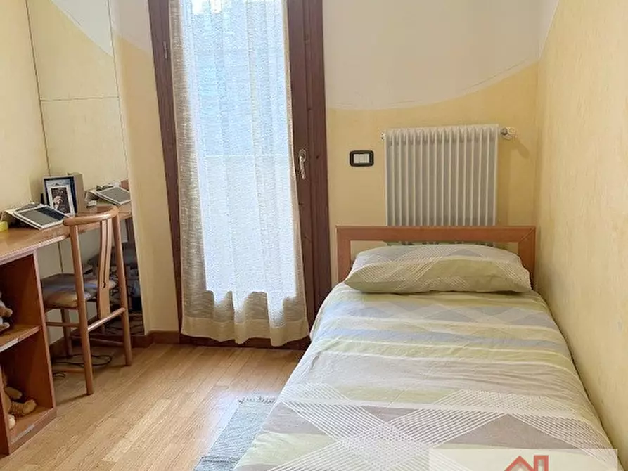 Immagine 16 di Casa trifamiliare in vendita  in VIA MERCATELLI a Susegana