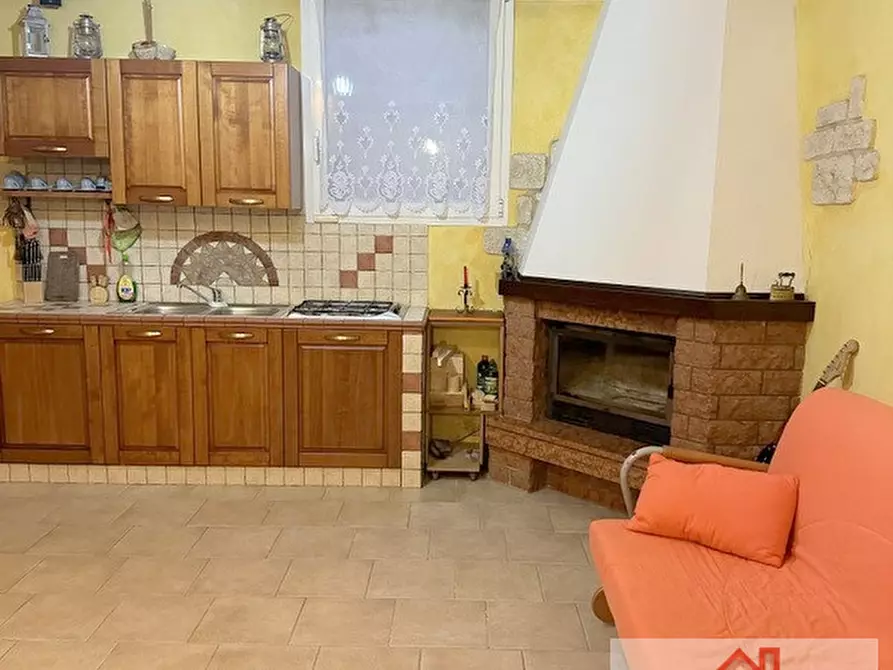 Immagine 19 di Casa trifamiliare in vendita  in VIA MERCATELLI a Susegana