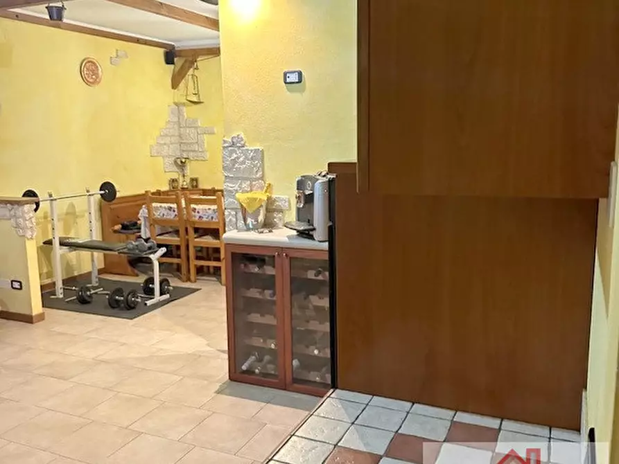 Immagine 23 di Casa trifamiliare in vendita  in VIA MERCATELLI a Susegana