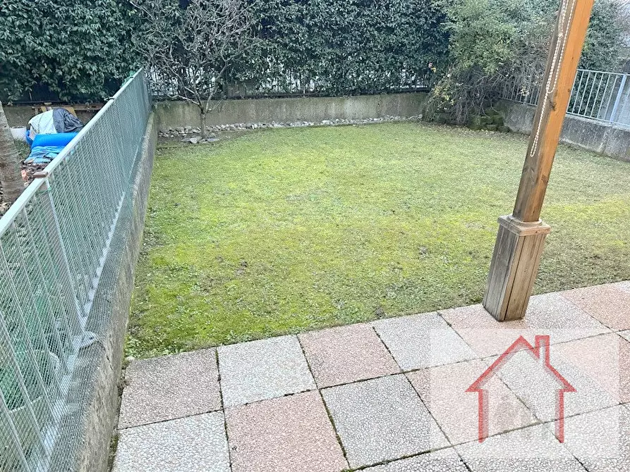 Immagine 24 di Casa trifamiliare in vendita  in VIA MERCATELLI a Susegana