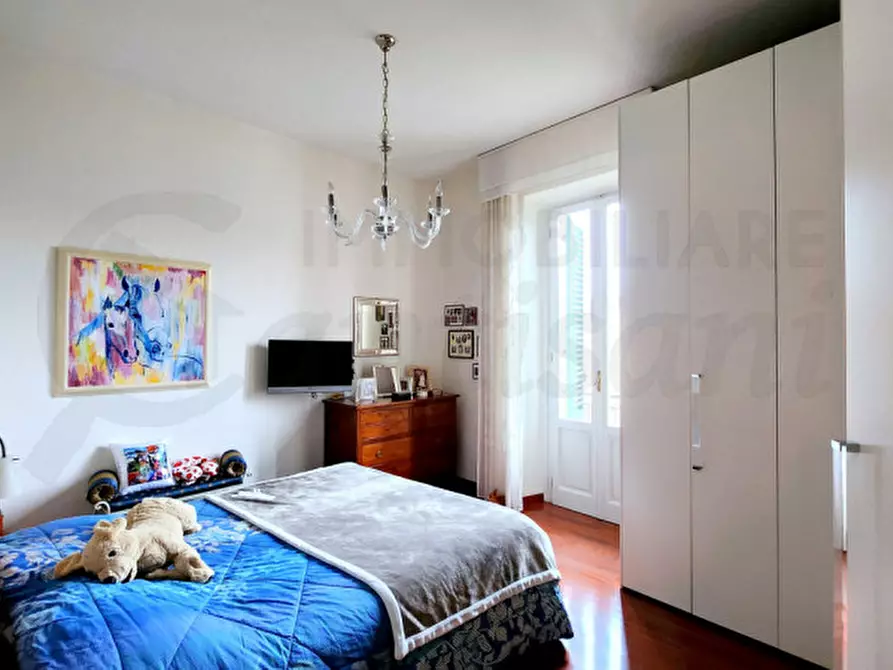 Immagine 1 di Appartamento in vendita  in via malavolta a Firenze