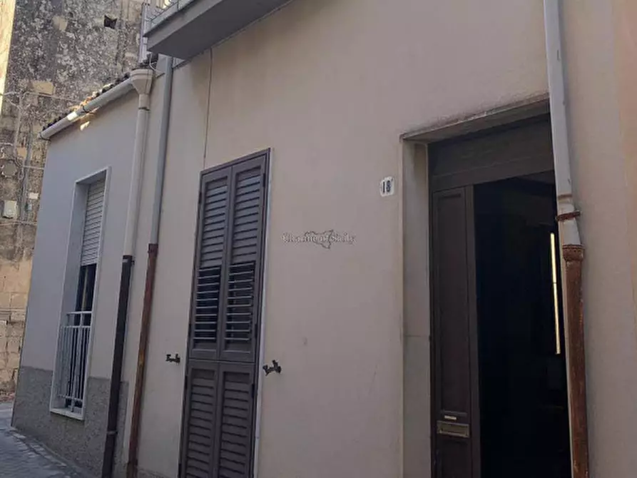 Immagine 13 di Casa indipendente in vendita  in Via Celso a Modica