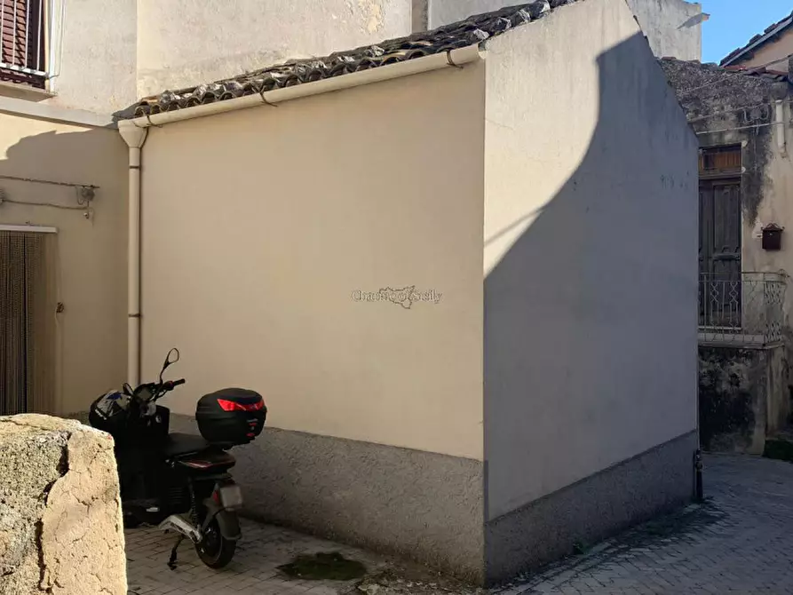 Immagine 15 di Casa indipendente in vendita  in Via Celso a Modica