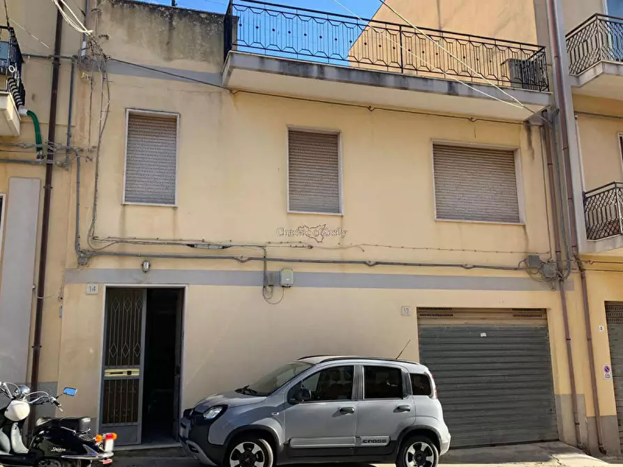 Immagine 1 di Casa indipendente in vendita  in Via Don Giovanni Minzoni a Modica