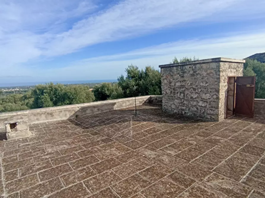 Immagine 18 di Rustico / casale in vendita  a Fasano