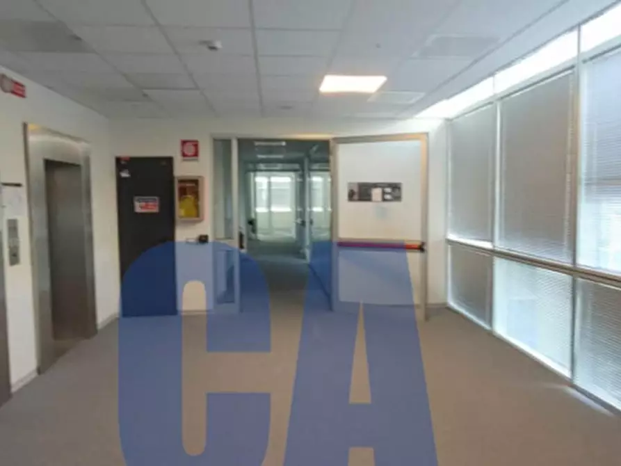 Immagine 22 di Palazzo in affitto  in VIA VENTICINQUE APRILE a San Donato Milanese