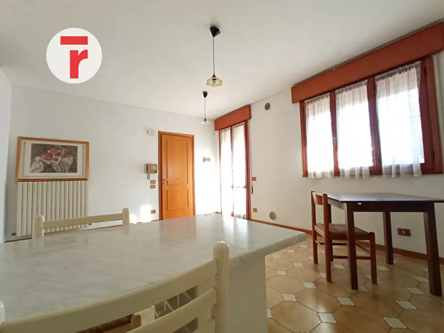 Immagine 1 di Appartamento in vendita  in Via Dante Alighieri a Villafranca Padovana