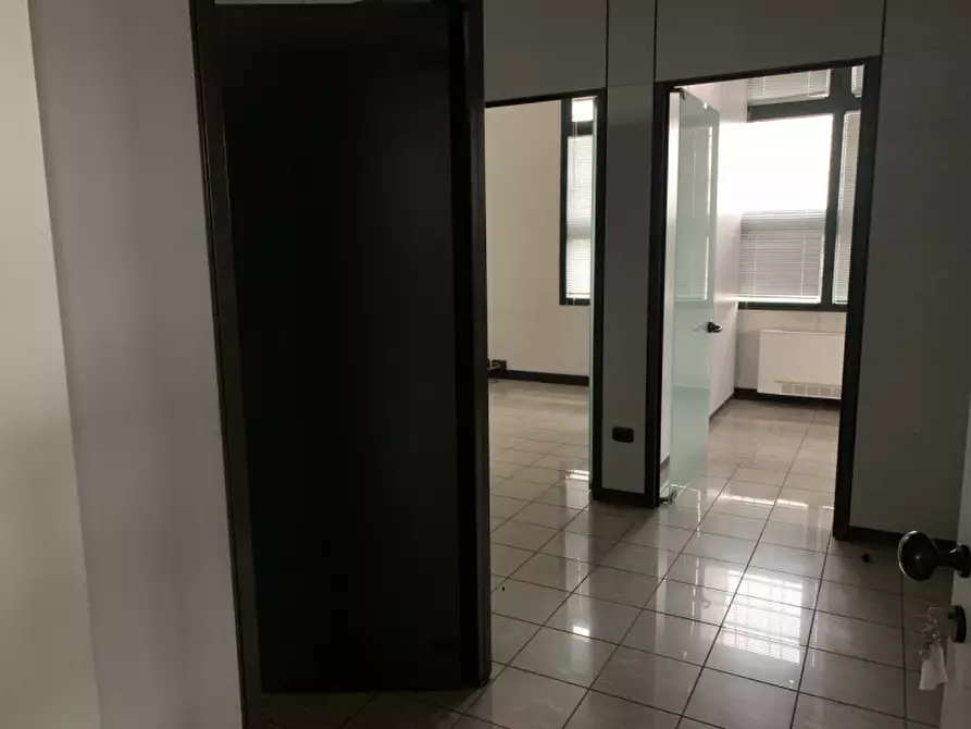 Immagine 2 di Ufficio in affitto  in via umberto I a Casalserugo