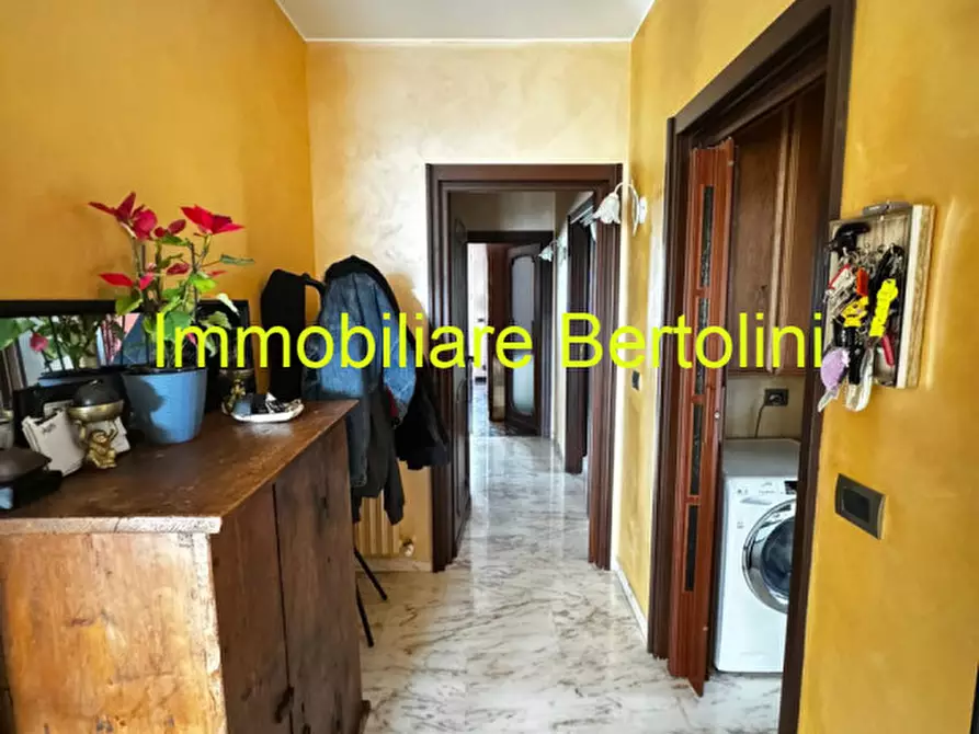 Immagine 21 di Appartamento in vendita  in CORSO DEGLI INGLESI a San Remo