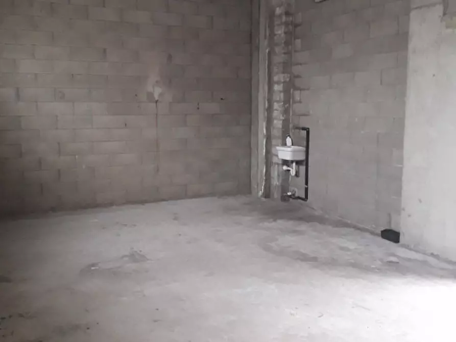 Immagine 4 di Garage in vendita  in via Valgioe 109 /a a Torino