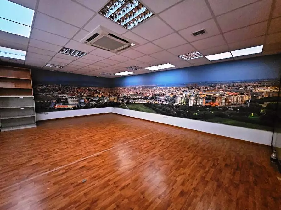 Immagine 3 di Ufficio in vendita  in SestuStrada Statale 131 Carlo Felice, s.n.c. a Sestu