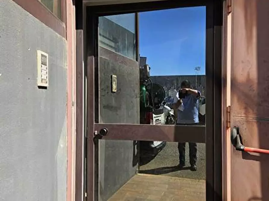 Immagine 7 di Ufficio in vendita  in SestuStrada Statale 131 Carlo Felice, s.n.c. a Sestu