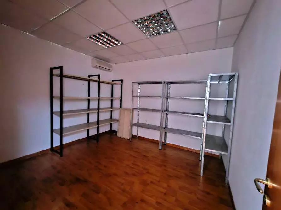 Immagine 24 di Ufficio in vendita  in SestuStrada Statale 131 Carlo Felice, s.n.c. a Sestu