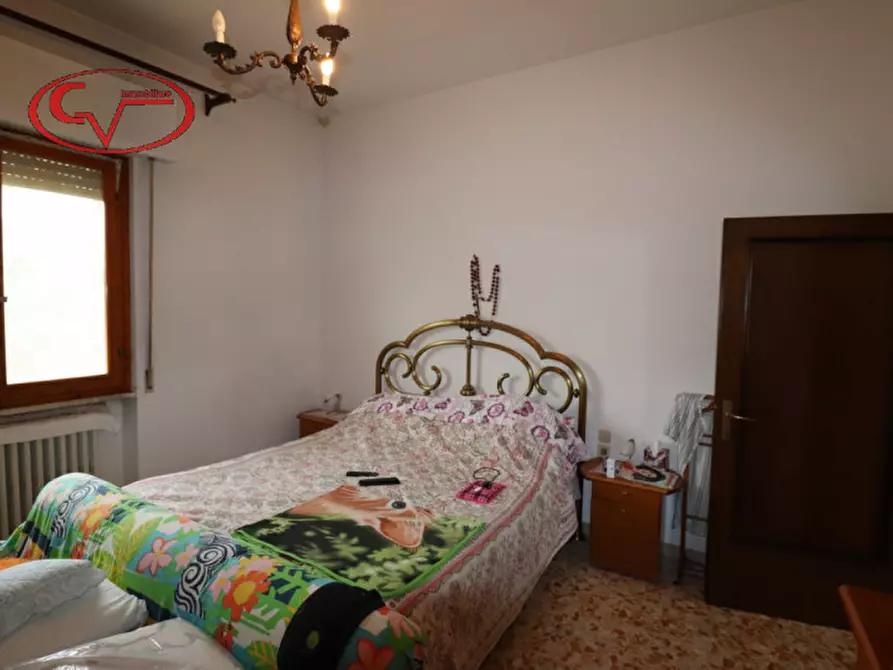 Immagine 17 di Appartamento in vendita  in via magellano a Montevarchi