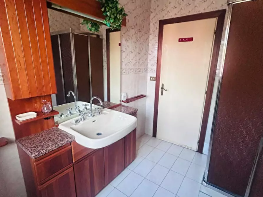 Immagine 21 di Casa bifamiliare in vendita  a Badia Polesine