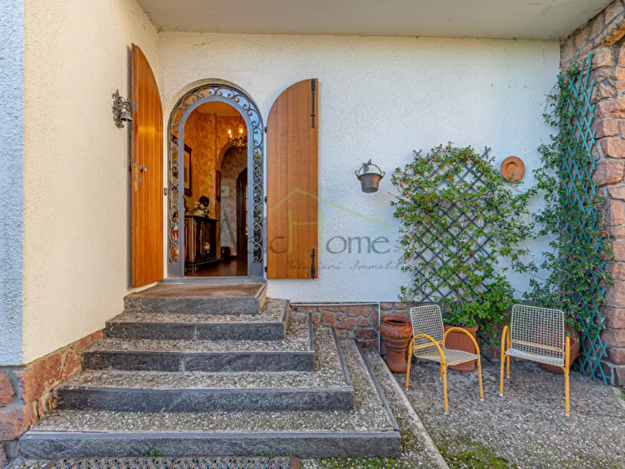 Immagine 4 di Villa in vendita  in Via Asiago a Cantù
