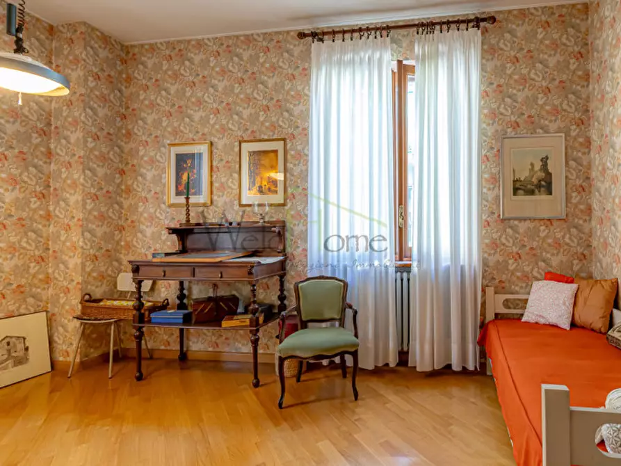 Immagine 22 di Villa in vendita  in Via Asiago a Cantù