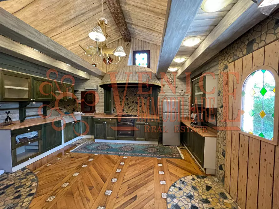 Immagine 8 di Casa indipendente in vendita  a Venezia