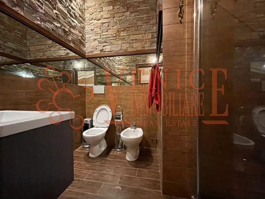 Immagine 14 di Casa indipendente in vendita  a Venezia