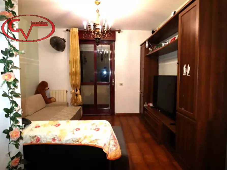 Immagine 2 di Appartamento in vendita  in viale matteotti a Montevarchi