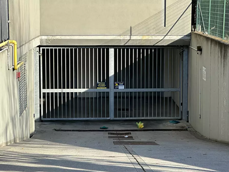 Immagine 31 di Negozio in vendita  in via San Carlo 15 a Castel Guelfo Di Bologna