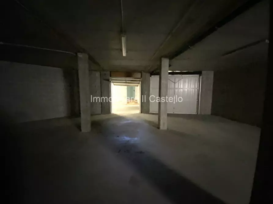 Immagine 7 di Garage in vendita  in Castiglione del Lago a Castiglione Del Lago