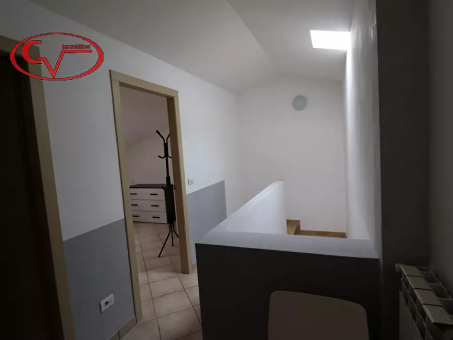 Immagine 14 di Appartamento in vendita  in via zara a Bucine