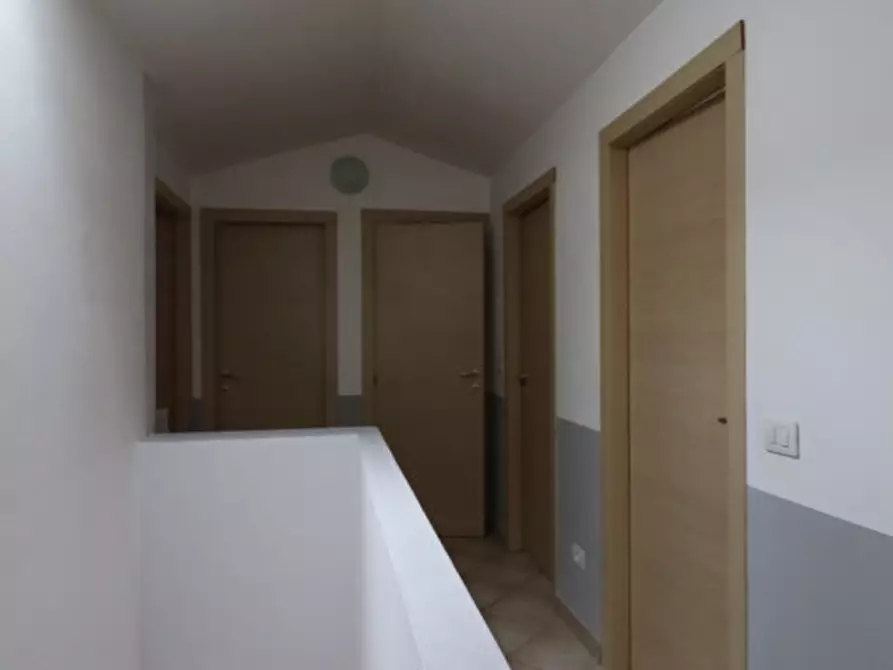 Immagine 20 di Appartamento in vendita  in via zara a Bucine