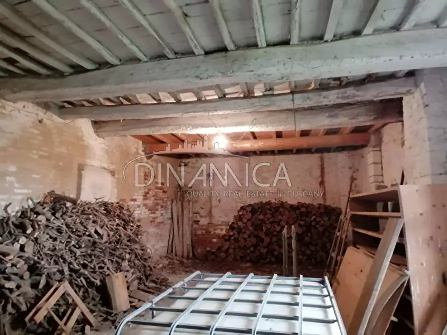 Immagine 22 di Rustico / casale in vendita  a Santa Maria A Monte