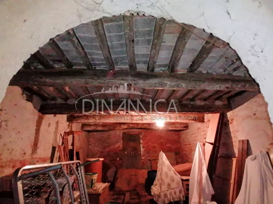 Immagine 25 di Rustico / casale in vendita  a Santa Maria A Monte