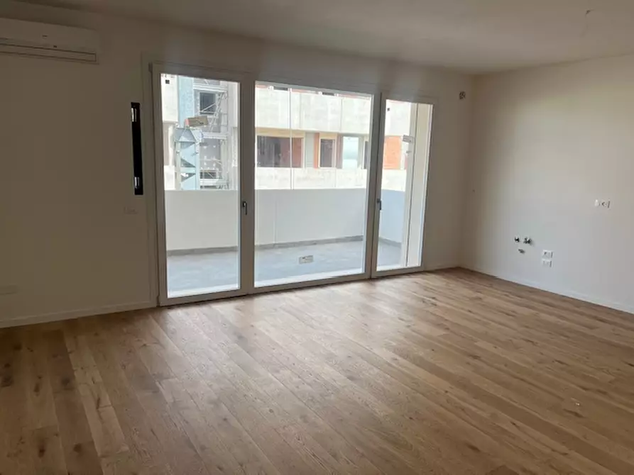Immagine 11 di Appartamento in vendita  in Via Primo Levi a Vigodarzere