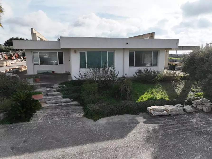 Immagine 2 di Laboratorio in vendita  in Contrada Catanzaro Pizzilli a Modica