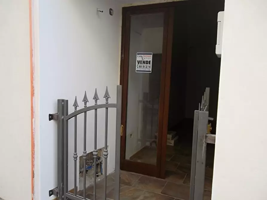 Immagine 13 di Casa indipendente in vendita  in via mazzini a Casarano