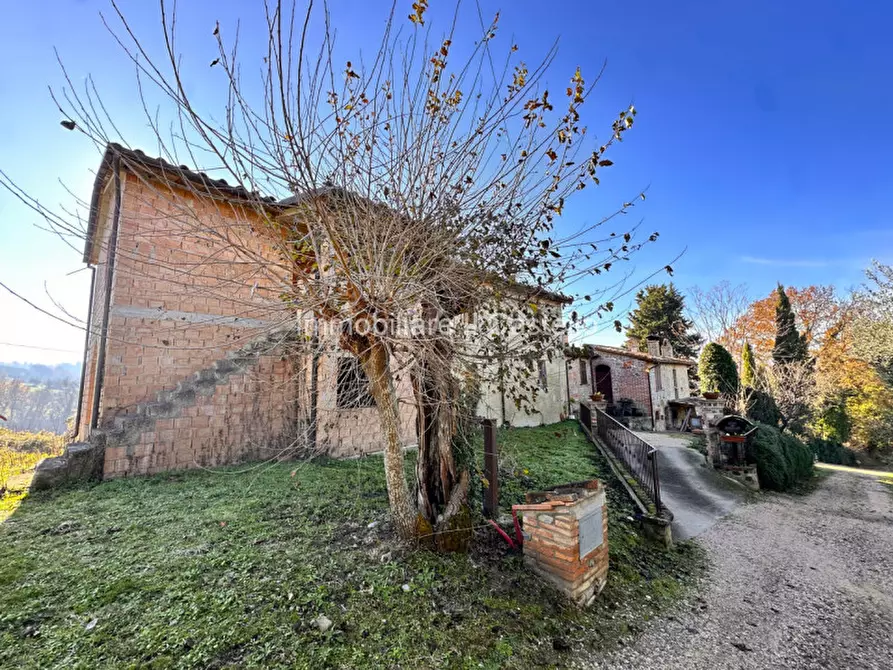 Immagine 1 di Rustico / casale in vendita  in Moiano a Citta' Della Pieve