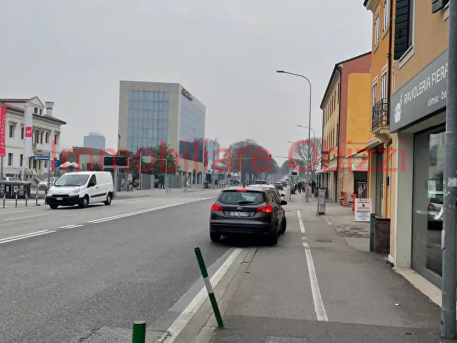 Immagine 5 di Palazzo in vendita  in Via Niccolò Tommaseo a Padova