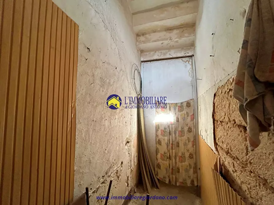 Immagine 6 di Negozio in vendita  in VICO CARBINERI, 17-18 a Squinzano