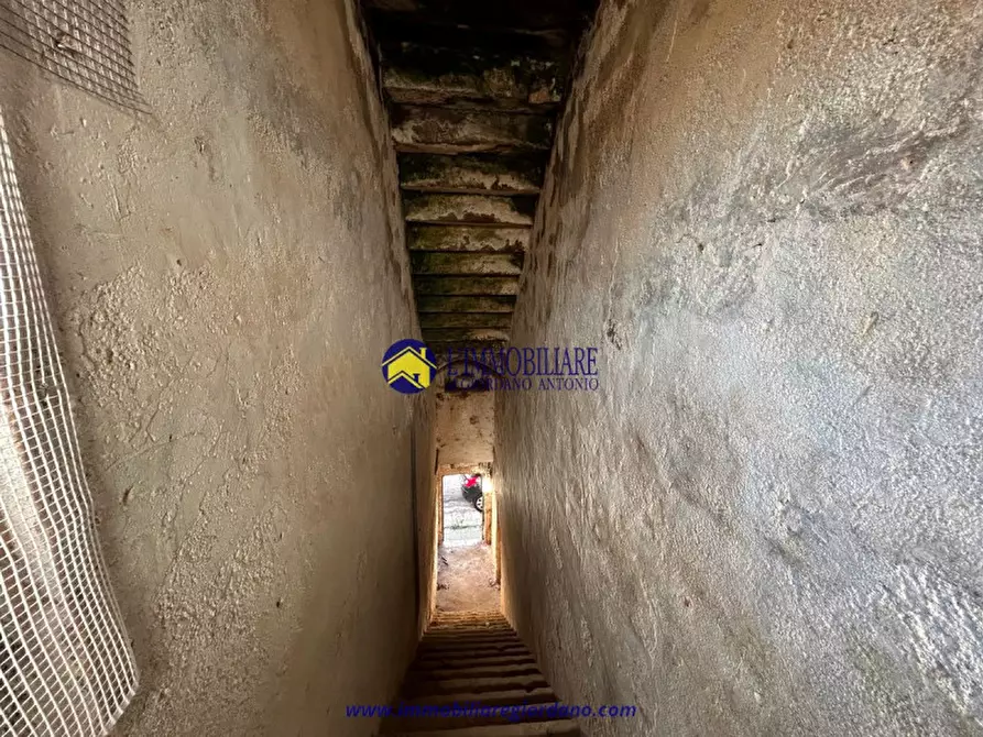 Immagine 10 di Negozio in vendita  in VICO CARBINERI, 17-18 a Squinzano