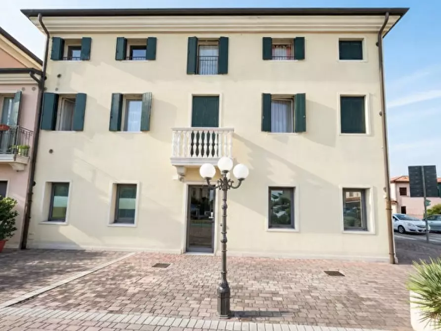 Immagine 3 di Negozio in vendita  in via Livenza a Vigonza
