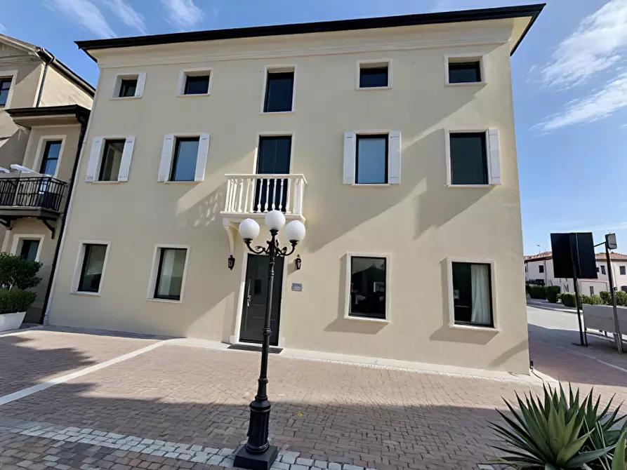 Immagine 4 di Negozio in vendita  in via Livenza a Vigonza