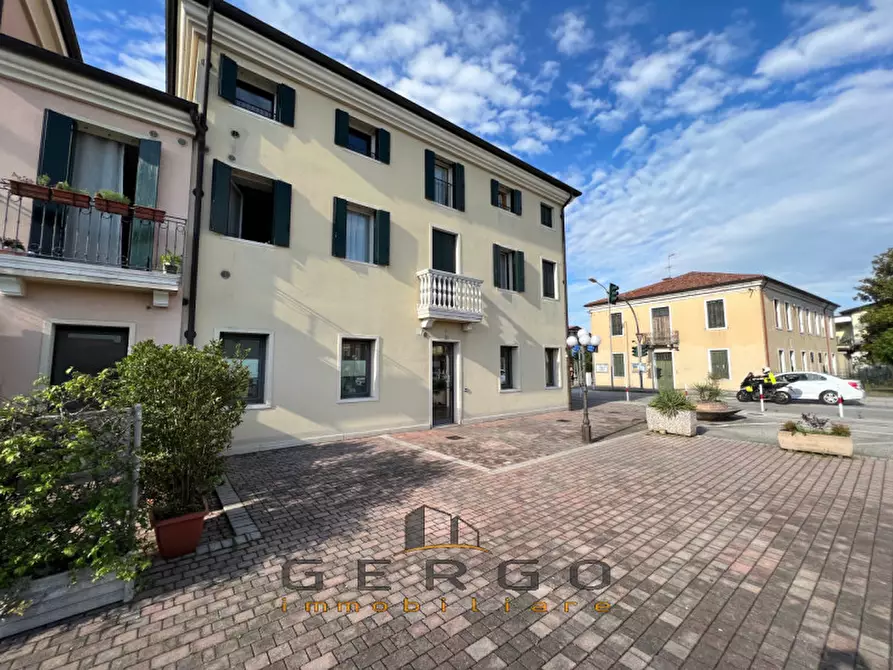 Immagine 19 di Negozio in vendita  in via Livenza a Vigonza