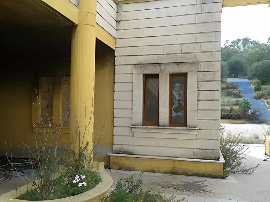 Immagine 5 di Attività commerciale in vendita  in SP3 a Montescaglioso