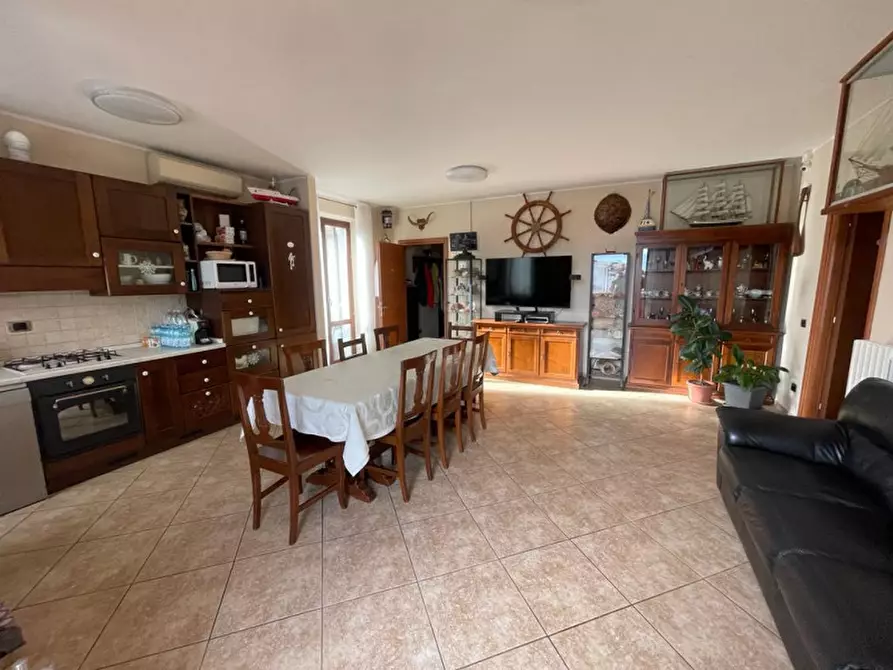 Immagine 3 di Appartamento in vendita  in VIA ARISTIDE MERLONI a Ancona