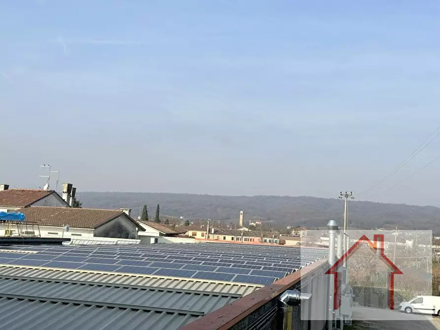 Immagine 7 di Capannone industriale in vendita  a Volpago Del Montello
