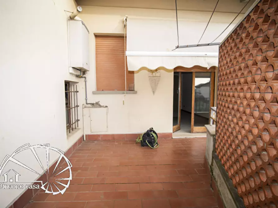 Immagine 7 di Appartamento in affitto  a Prato