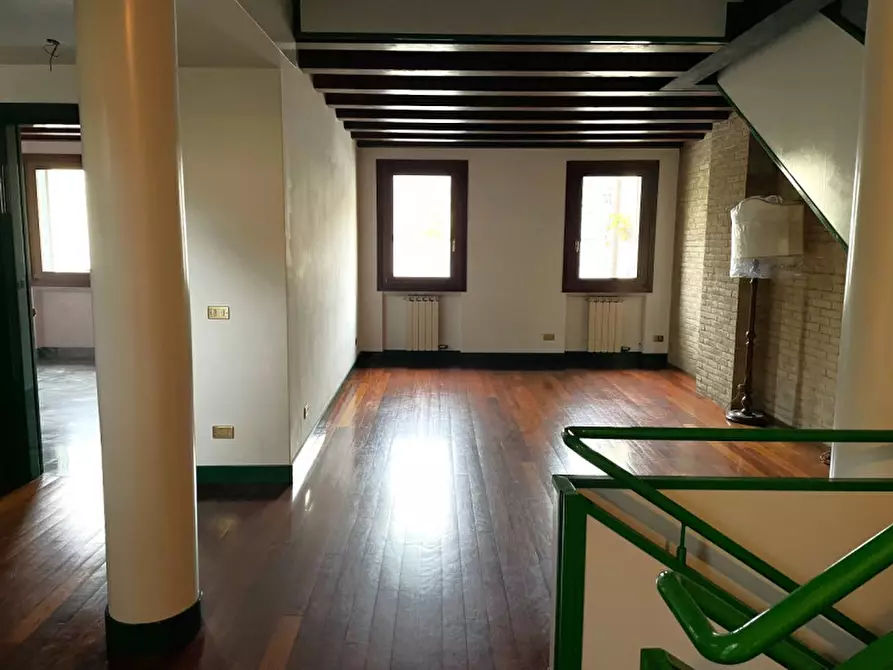 Immagine 8 di Casa indipendente in vendita  in Corso Vittorio Emanuele II 161 a Padova