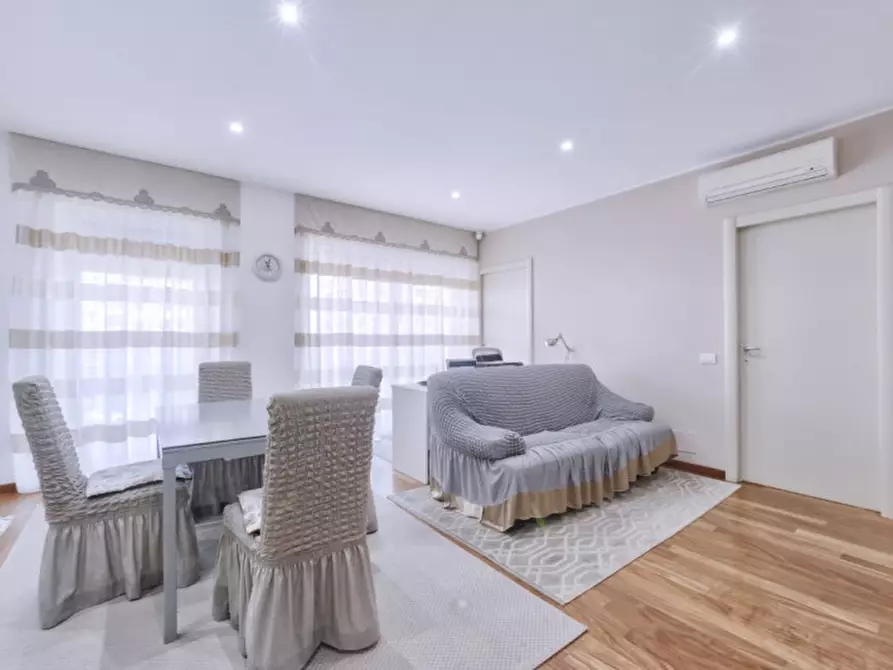 Immagine 1 di Appartamento in vendita  in VIA MICHELANGELO a Pescara