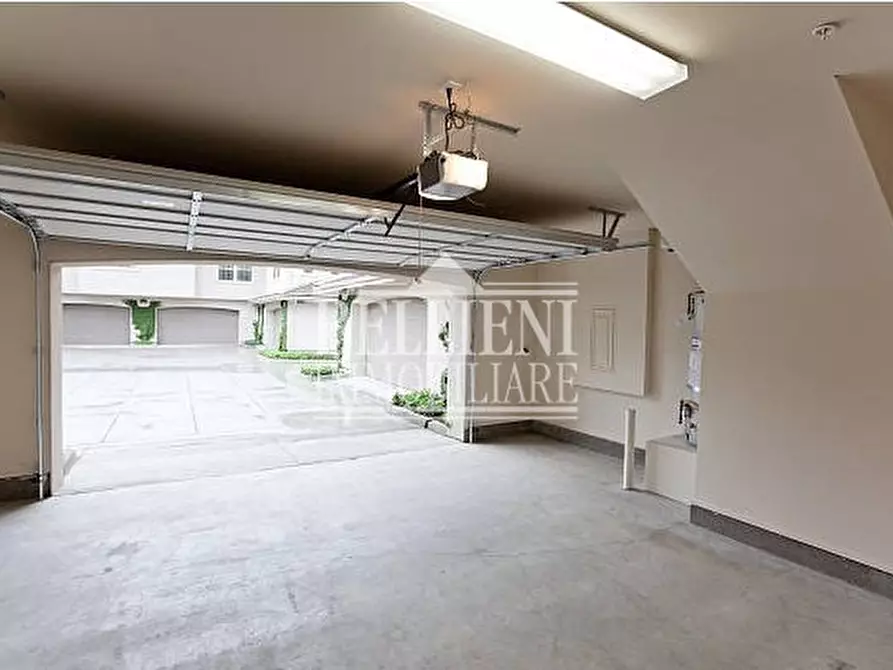 Immagine 1 di Garage in vendita  in Contrà San Rocco a Vicenza