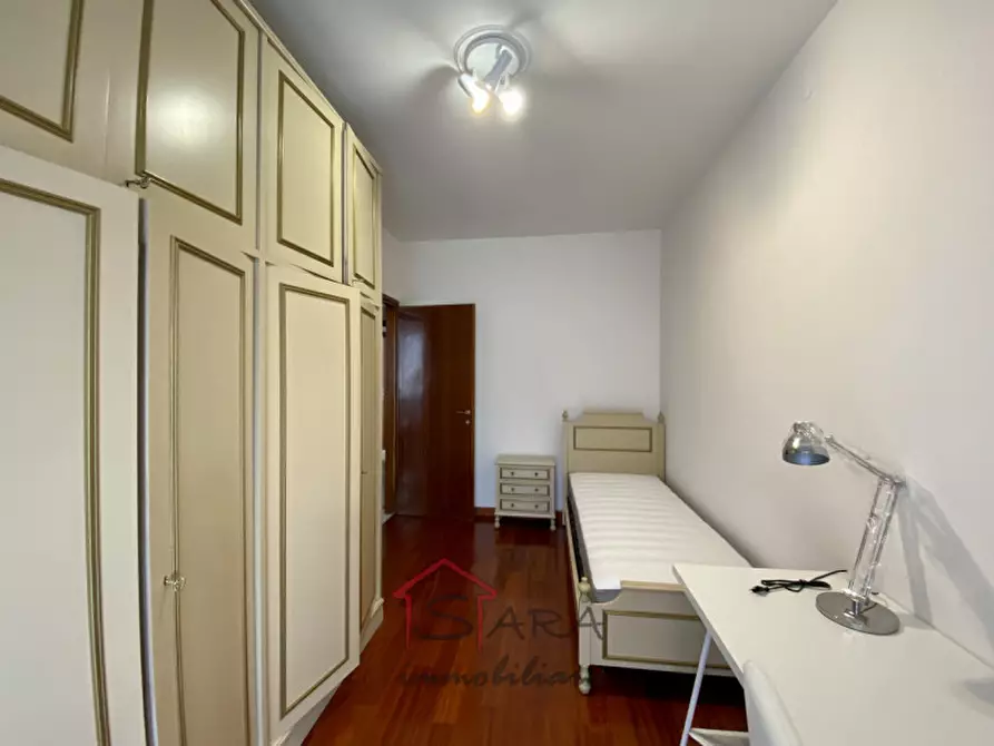 Immagine 9 di Camera in affitto  in Via Sografi a Padova