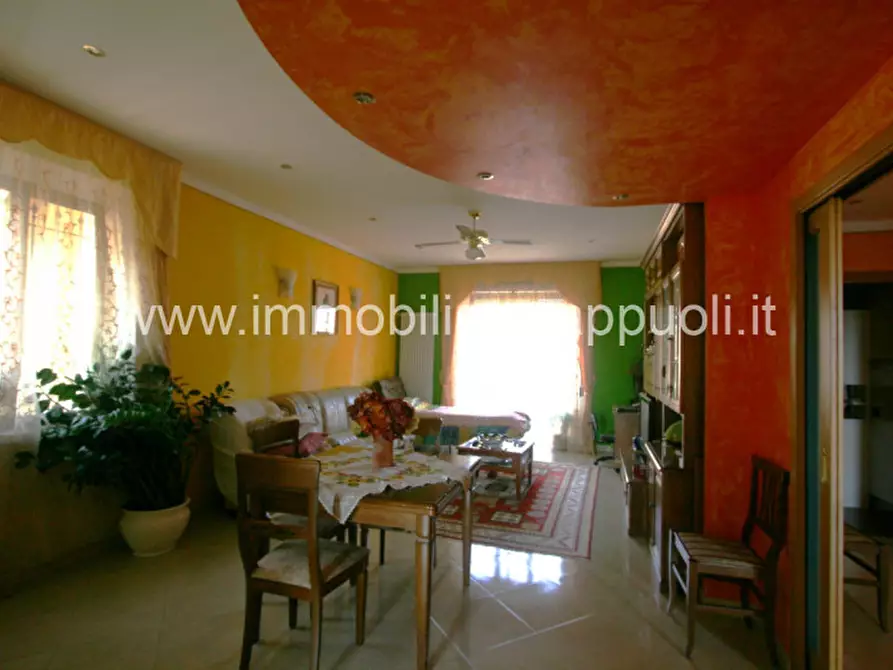 Immagine 2 di Appartamento in vendita  a Sinalunga