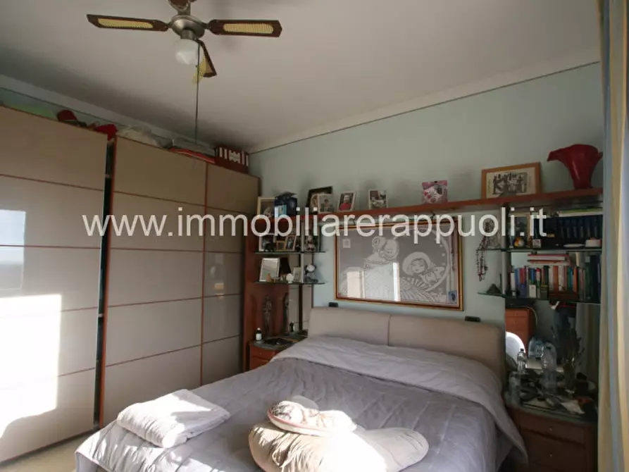 Immagine 6 di Appartamento in vendita  a Sinalunga